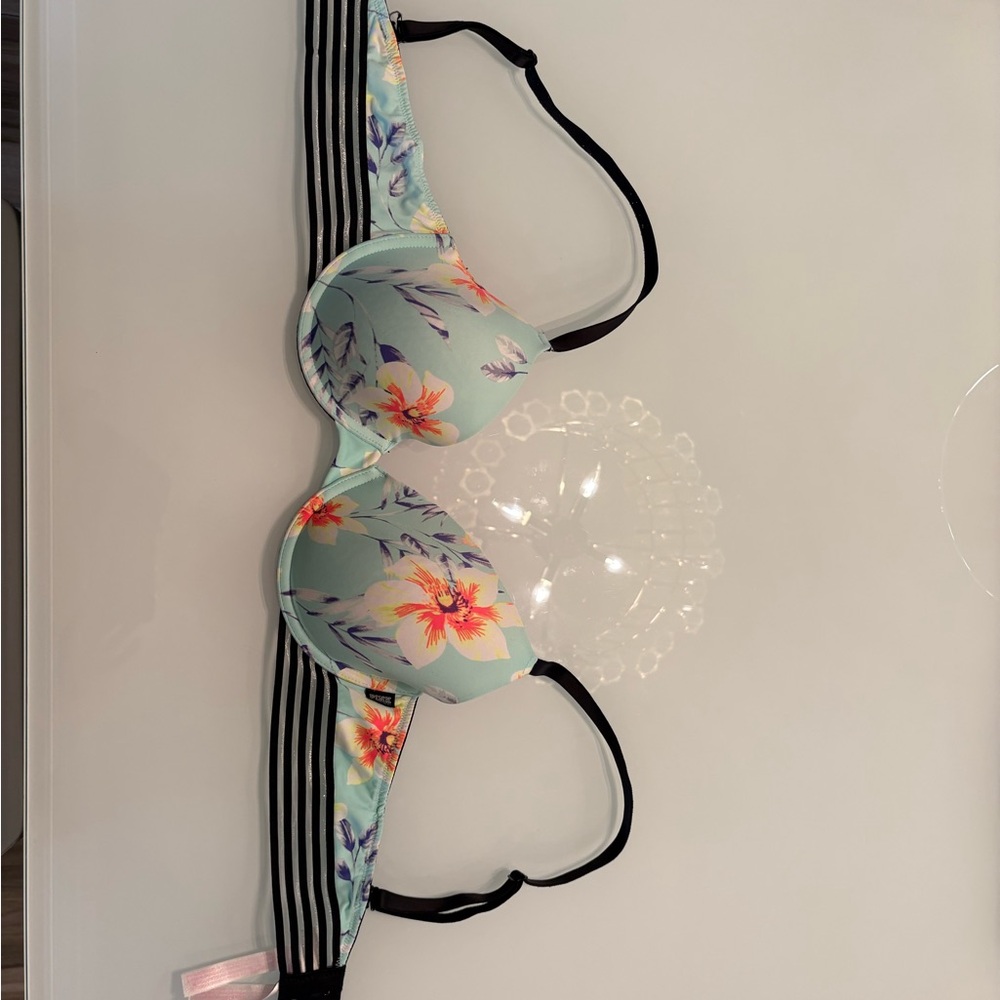Victoria's Secret/PINK Black Striped & Teal Bra with Tropical Accents. Preloved.